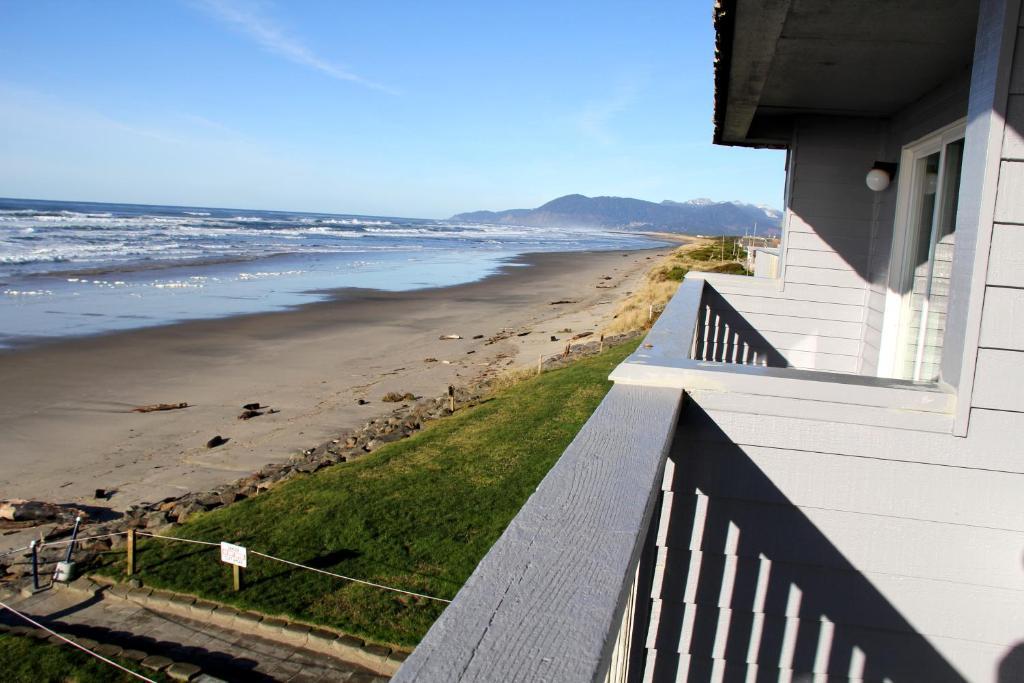 Surfside Resort 락커웨이비치 외부 사진
